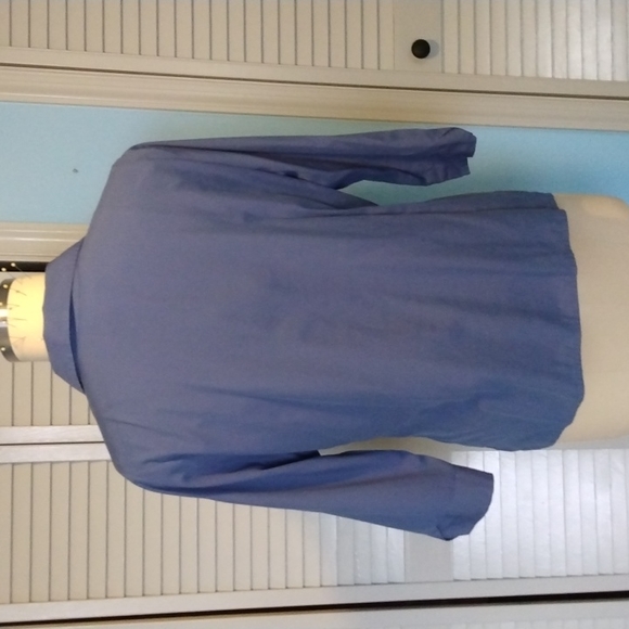 Blue V neck button down blouse 18, 20 - Picture 5 of 8